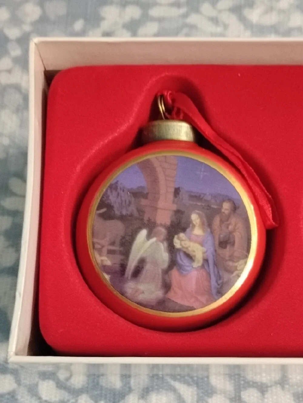 ⭐Rare Vintage Christmas Ornaments 3 Pack Red& Gold Nativity Holiday Trio - Picture 3 of 6